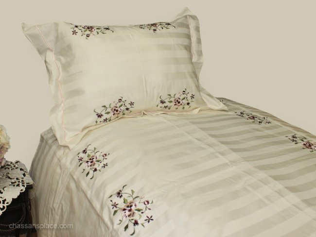 Flower Embroidered 100% Cotton Linen Set