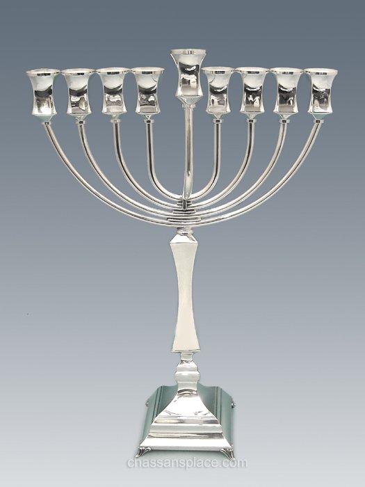 Masorret Stelo Silver Menorah - 19"