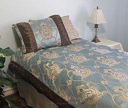 Palace Blue Brocade Linen Set - Tapestry 600-Thread Count