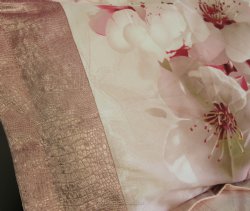 Pink Blossom Crocodile Brocade Linen Set - 600-Thread Count