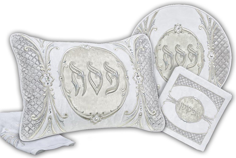 Silveta Collection Four-Piece Seder Set 